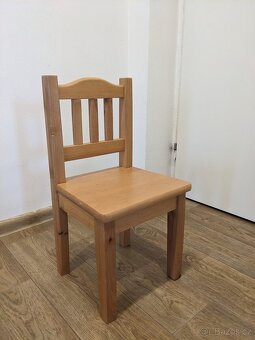 🪑 Dřevěná dětská židlička + plyšová kočička zdarma - 2