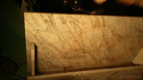 Mramorová deska na starou skříňku komodu - 2