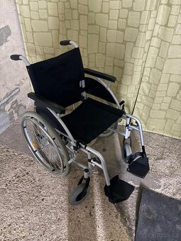 Invalidní vozík - 2
