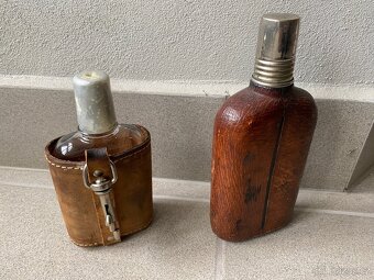 Starožitné Kožené A Skleněné Lahve - 2