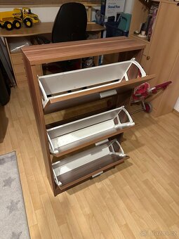 VYKLÁPĚCÍ BOTNÍK ořech - 2