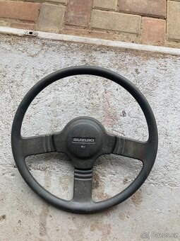 Suzuki samurai volant - 2