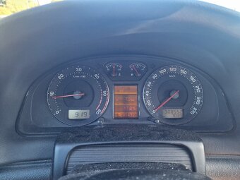 Škoda superb 2,5TDI automat - 2