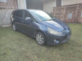 Mitsubishi Grandis - 2