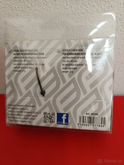 Zpětné zrcátko - 2