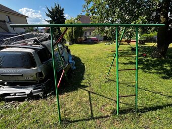 Prolejzačka-houpačka-skluzavka - 2