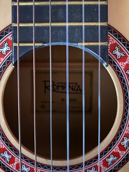 Akustická kytara - 2