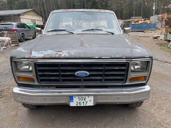 Ford F150 - 2