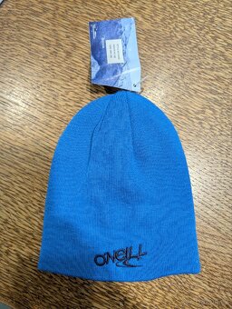 Dvě () zimní čepice O'Neill - 2