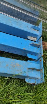 Železné sloupy 3m, Kotvy na pergoly - 2