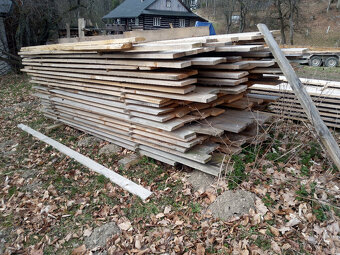 smrková prkna, hranoly - 2