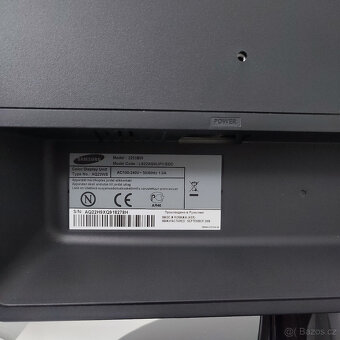 Samsung SyncMaster 2253BW 22" - 2