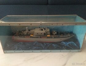 Model válečné lodi - 2