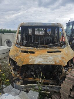 Havarovaný Ford Transit - 2
