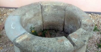 Kamenná studna - 2