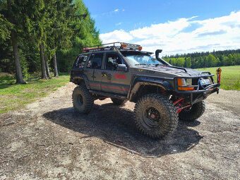 Jeep Grand Cherokee ZJ 4.0 Laredo - 2