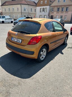 PEUGEOT 207 1.4 BENZIN 54kW 2008 rok - 2