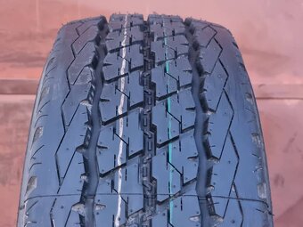 Letní Bridgestone 215/70/15C (1ks) - 2