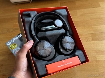 Zanovni Steelseries Arctis Nova Pro Wireless - 2