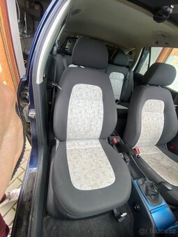 Sedačky Škoda Fabia 1 - 2