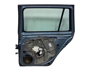 Pravé zadní dveře šedá LF7U Škoda Octavia 2 kombi r.v. 2006 - 2