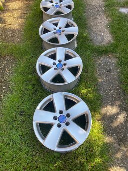 Kola original vw R17 - 2