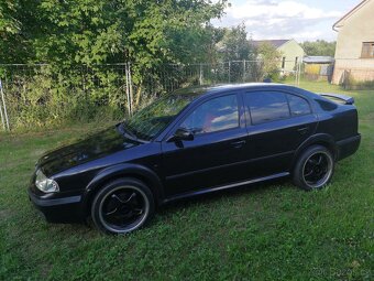 Černá Škoda Octavia 1 ABT (Sleeper do 200koni) - 2
