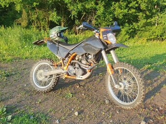 Ktm lc4 adventure 640 - 2
