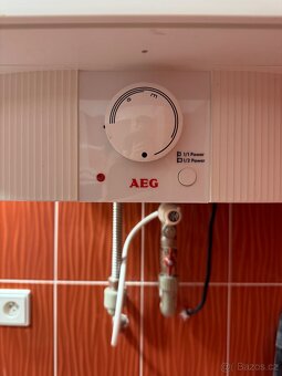 Bojler AEG EWH Comfort 80 N - nástěnný ohřívač 80 L - 2