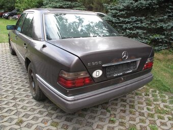 Prodám MB 300D k repasi - 2
