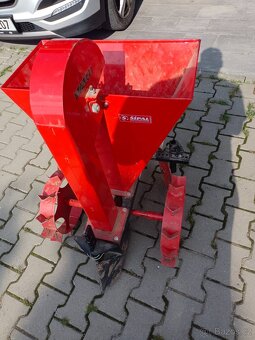 Tera Vari sázeč brambor - 2