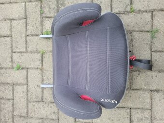 Podsedák isofix - 2