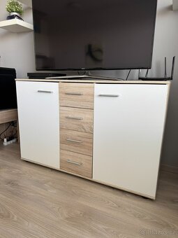 Komoda dub / bílá 130 x 80 x 40 cm - 2