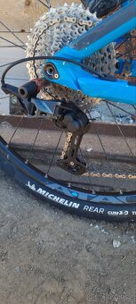 Cube stereo.        SPĚCHÁ - 2