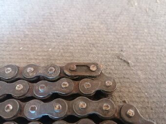 Reťaz na Babetta 207, Jawa 550, 555, 05, 20, 21, 23 mustang - 2