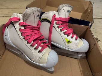Brankařske brusle veľkosť 3,5 UK - 2
