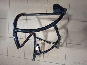 Padáky na Triumpha - 2