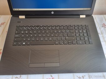 Prodám notebook HP - 17ak026nc viz foto. - 2