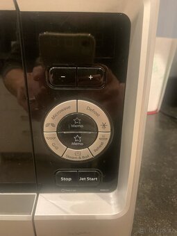 Mikrovlnka Whirlpool - 2