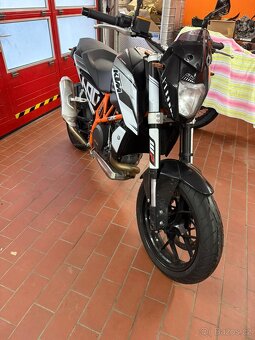 Ktm Duke 690 - 2