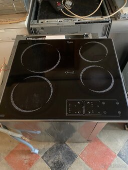 Sklokeramická deska - 2