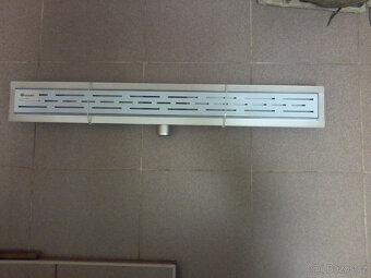 ODTOKOVÝ SPRCHOVÝ  ŽLAB - 2