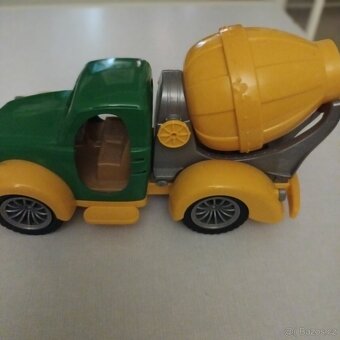 Auto domíchavač betonu-nové - 2