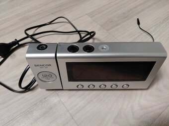 Radiobudík s projekcí Sencor SRC 300 - 2