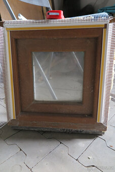 Použité okno do sklepa - 2