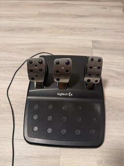Prodám volant Logitech G29 + pedály - 2