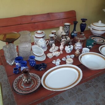 Vázy, talíře, misky. - 2