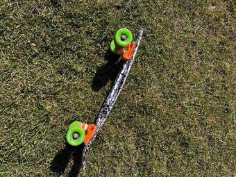 Dětský skateboar - 2