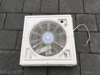 Střešní ventilátor Fiamma Turbo Vent - 2