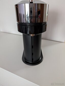 Vertuo Next Deluxe Dark Chrome - 2